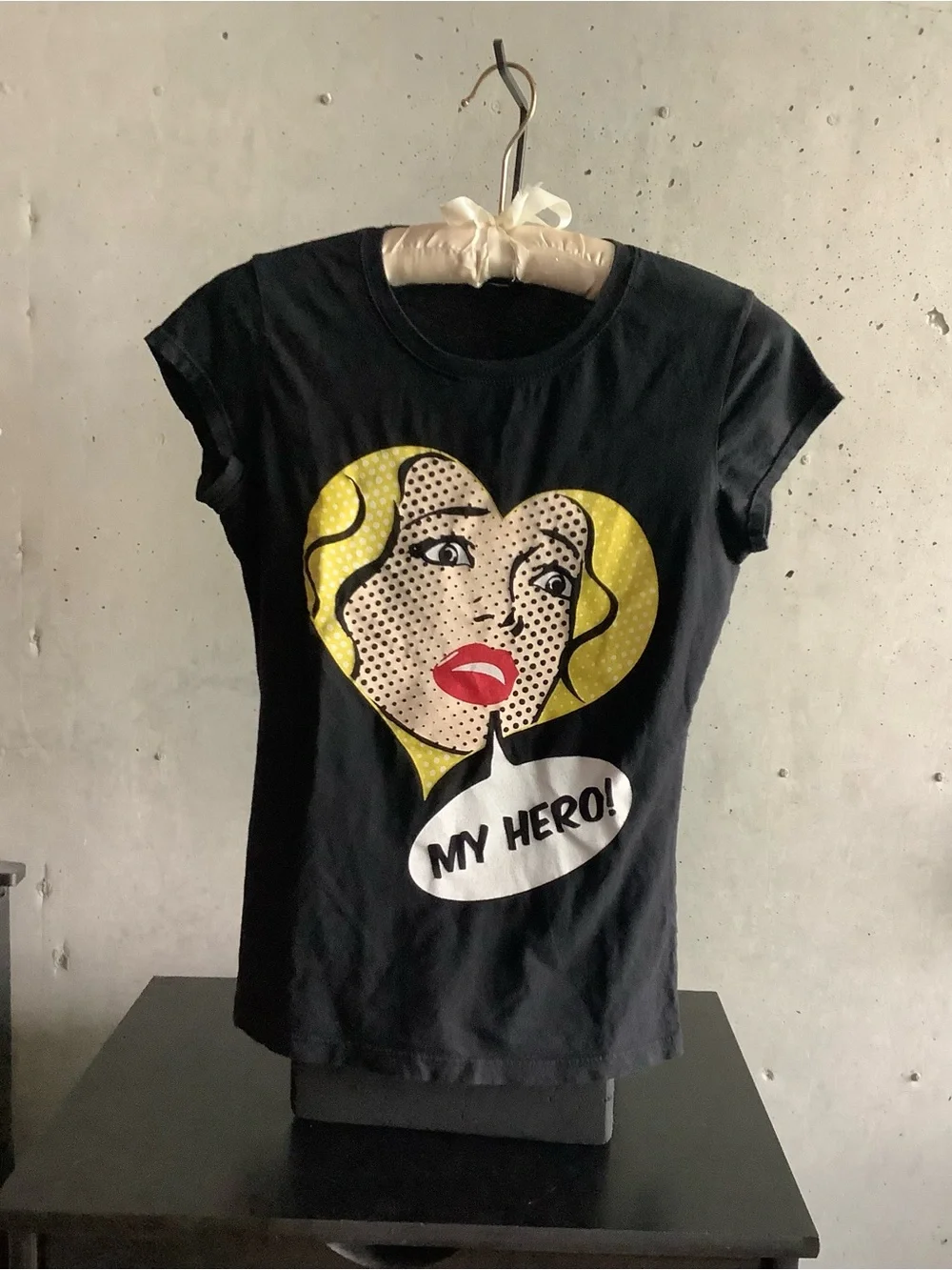 Vintage Y2K Wet Seal My Hero Pop Art Graphic Tee Small - Picture 2 of 8